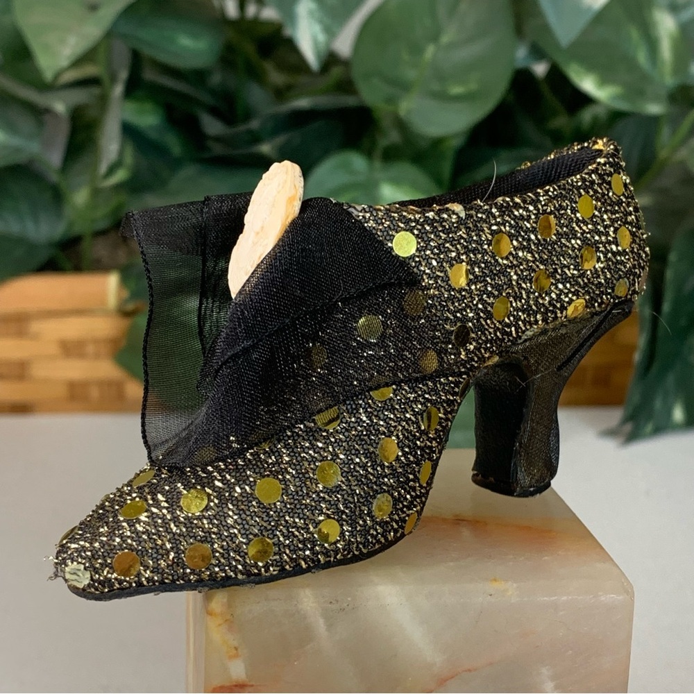 Miniature Victorian Shoe High Heel Slipper Sequins Cameo Bow Glam Decoration 4.2 - Picture 5 of 16